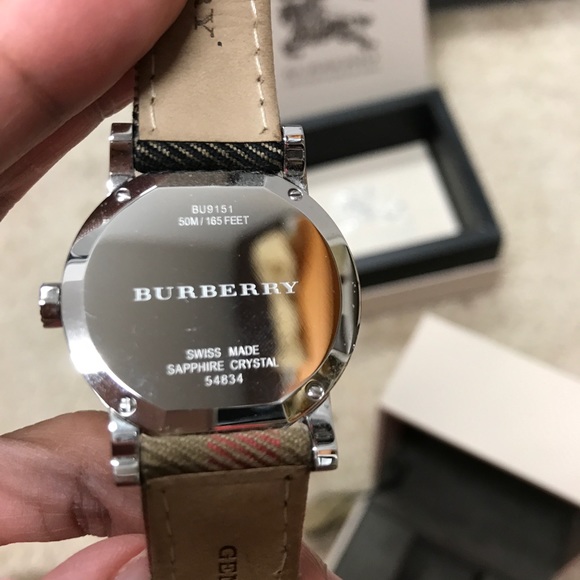 💯 authentic Burberry nova check watch - Picture 3 of 7